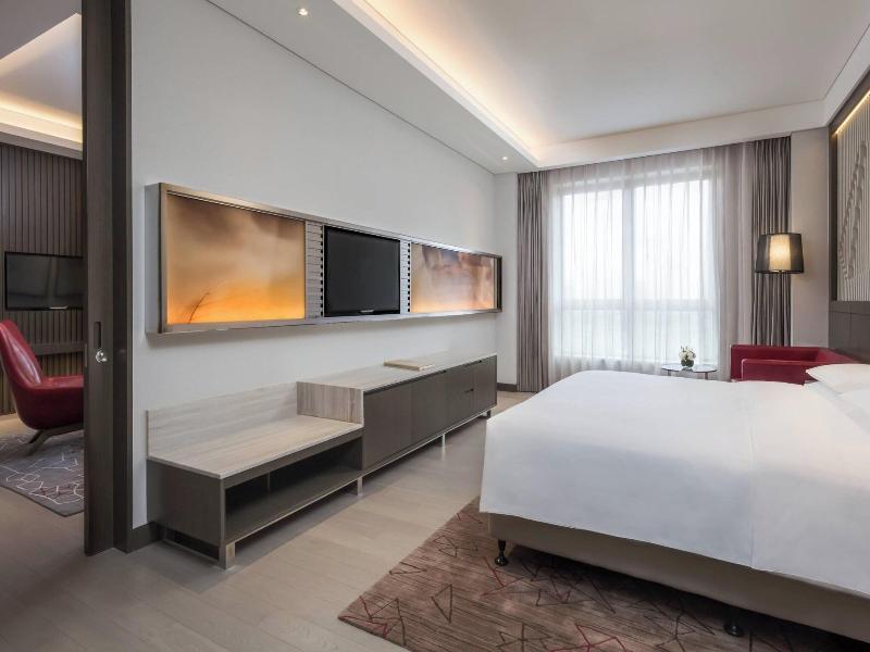 Courtyard Tianjin Hongqiao image