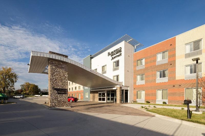 Fairfield Inn & Suites Detroit Macomb image