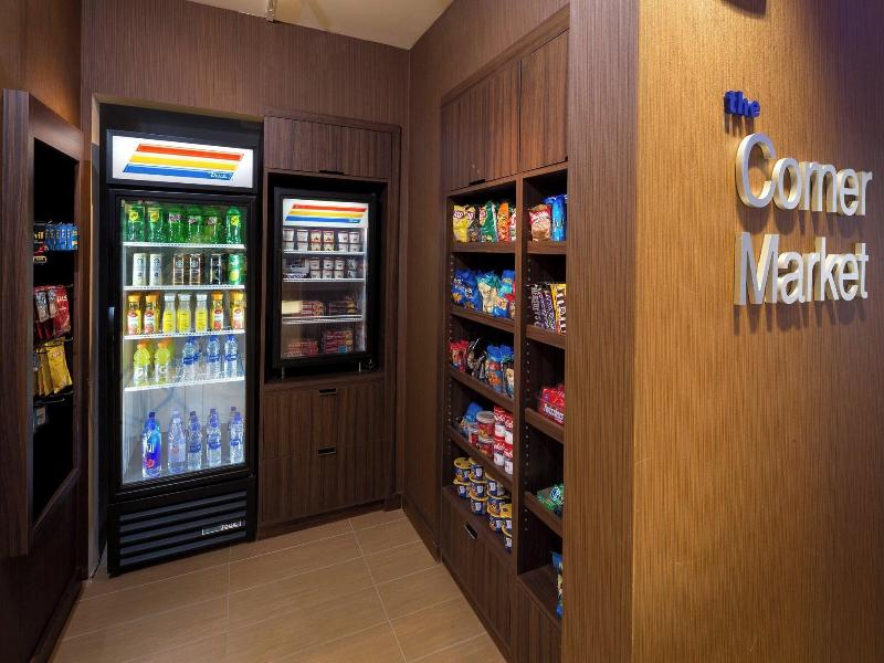 Fairfield Inn & Suites Detroit Macomb image