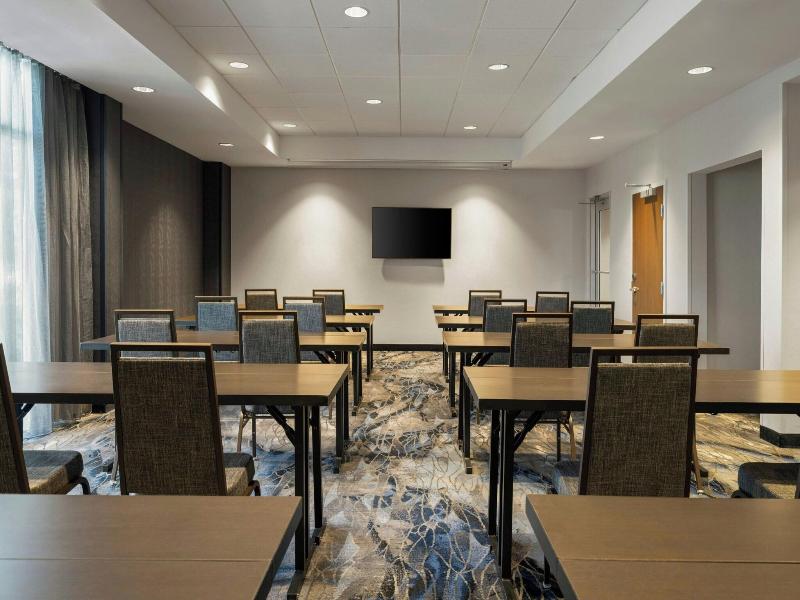 Fairfield Inn & Suites Indianapolis Fishers image