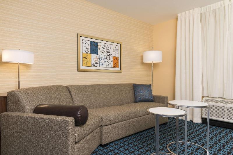 Fairfield Inn & Suites Indianapolis Fishers image