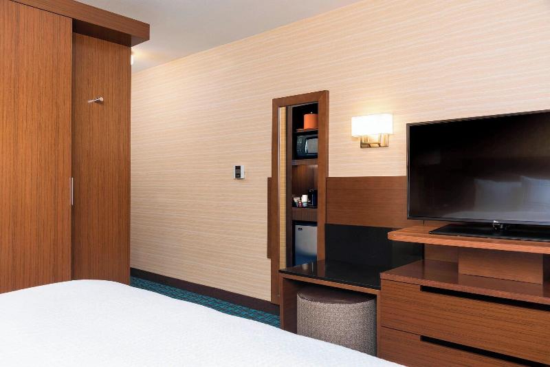 Fairfield Inn & Suites Indianapolis Fishers image