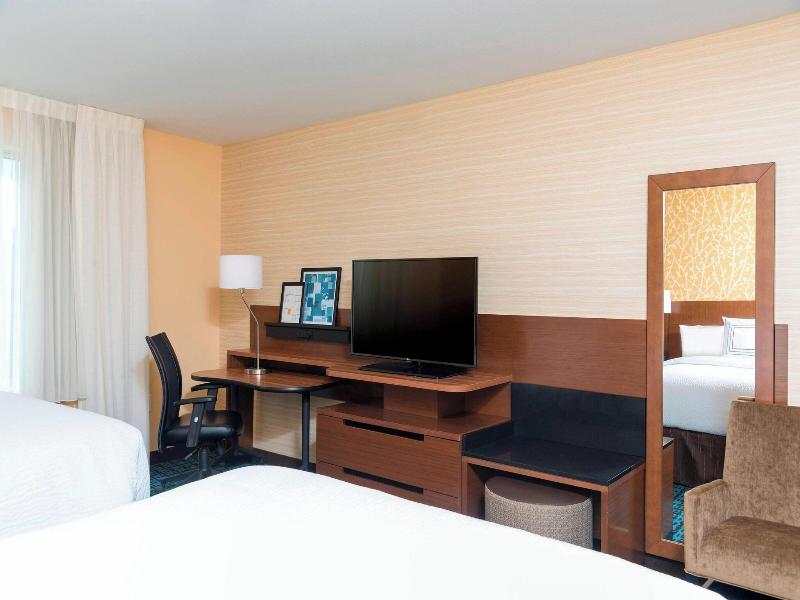 Fairfield Inn & Suites Indianapolis Fishers image