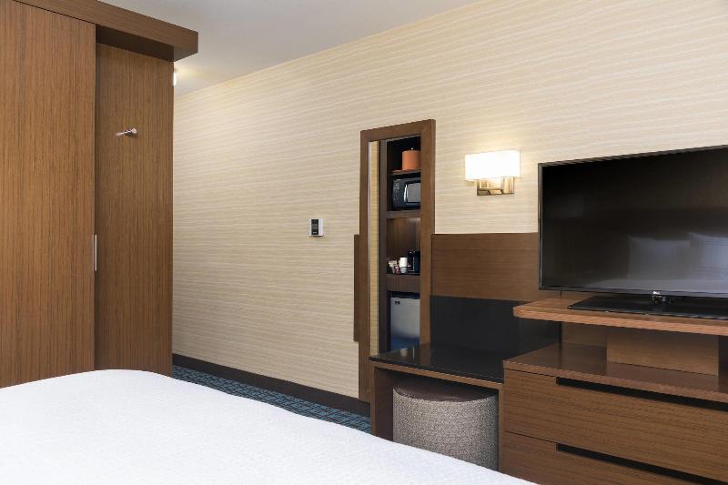 Fairfield Inn & Suites Indianapolis Fishers image