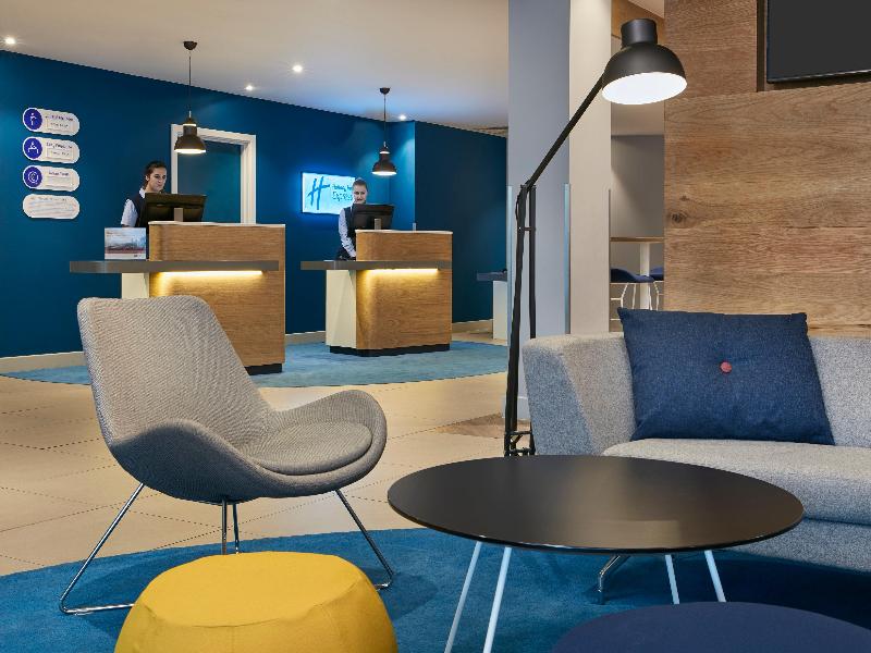 Holiday Inn Express Dublin City Centre image