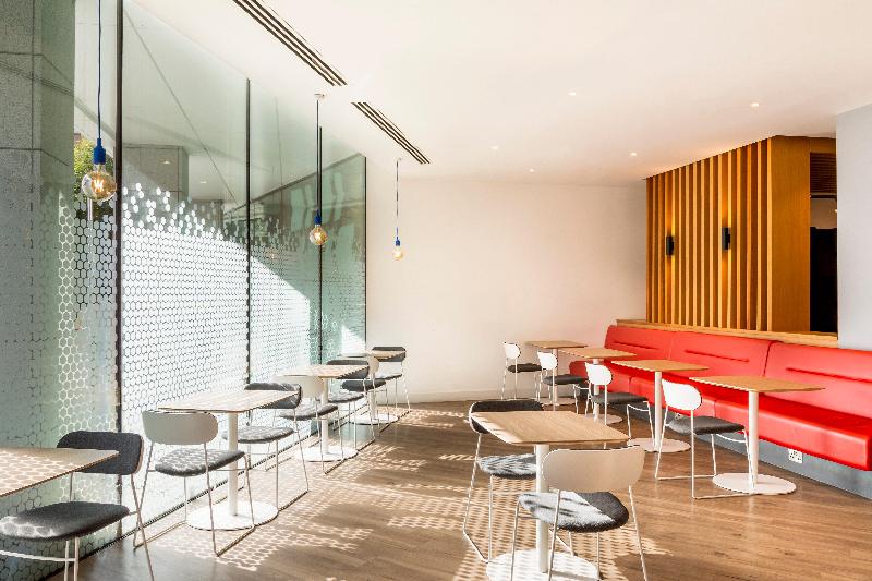Holiday Inn Express Dublin City Centre image