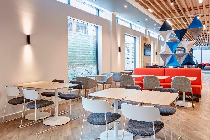 Holiday Inn Express Dublin City Centre image