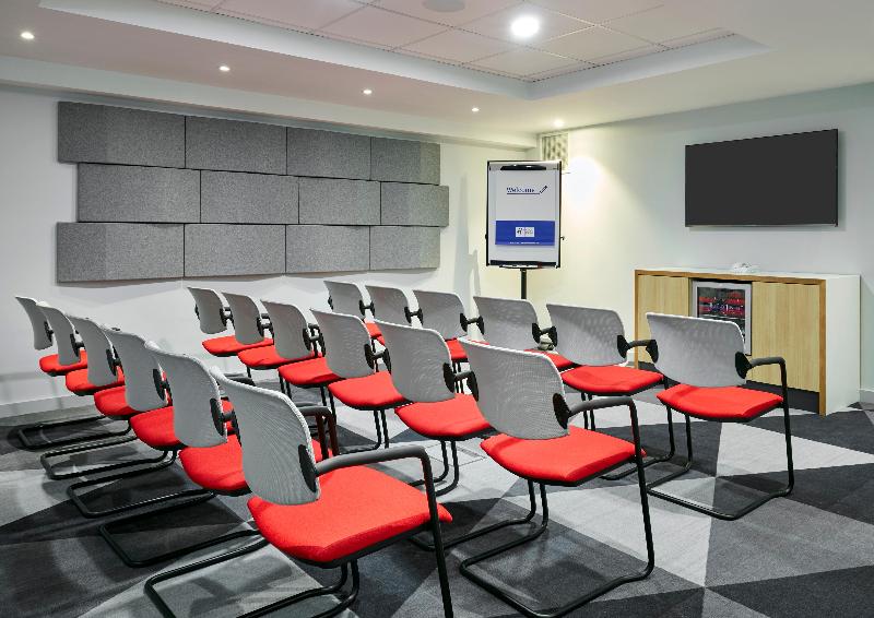 Holiday Inn Express Dublin City Centre image