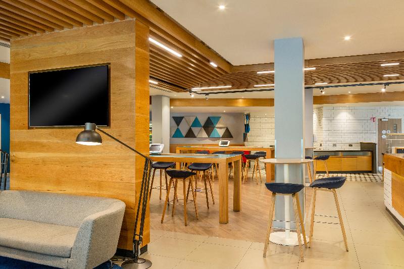 Holiday Inn Express Dublin City Centre image