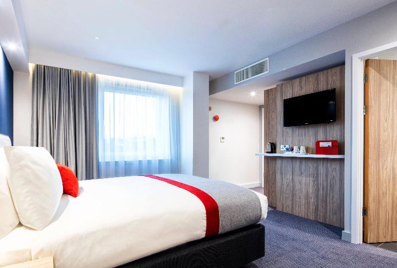 Holiday Inn Express Dublin City Centre image