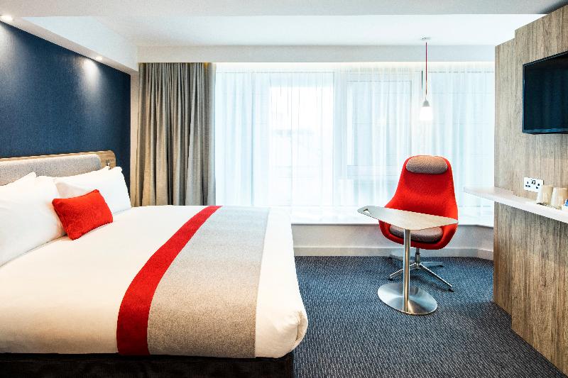 Holiday Inn Express Dublin City Centre image