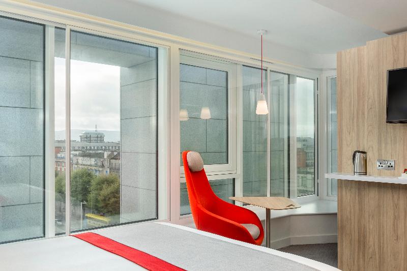 Holiday Inn Express Dublin City Centre image