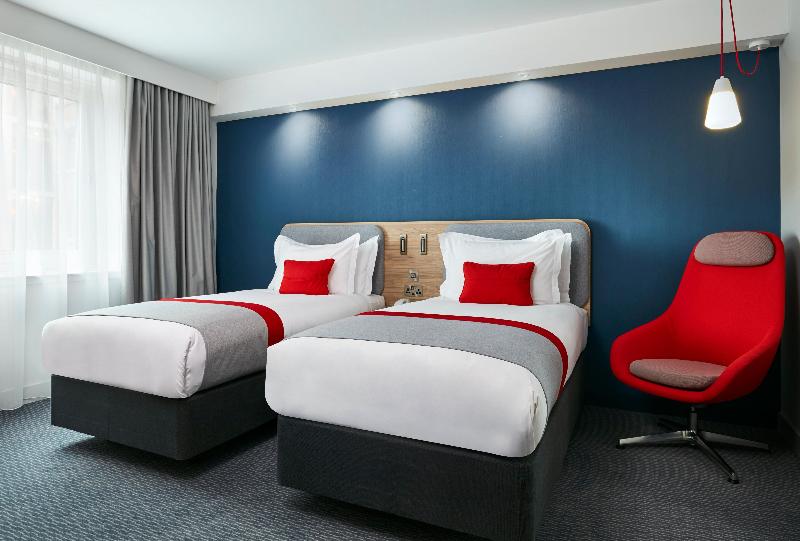 Holiday Inn Express Dublin City Centre image