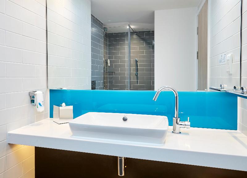 Holiday Inn Express Dublin City Centre image