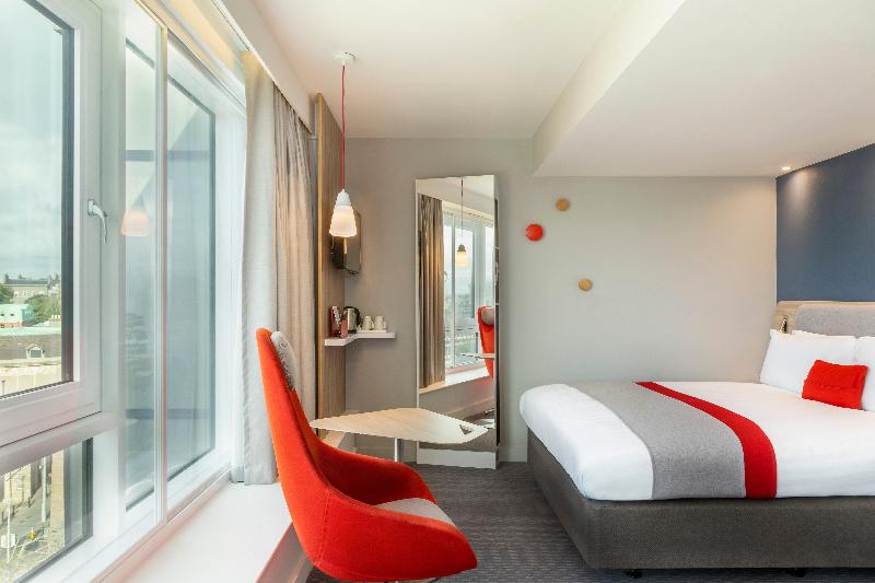Holiday Inn Express Dublin City Centre image