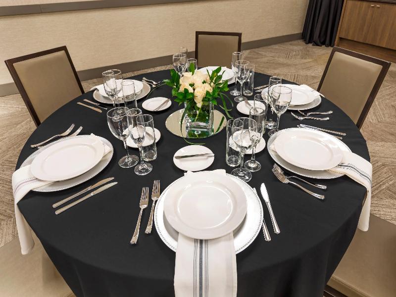 Cambria Hotel Philadelphia Downtown Center City image