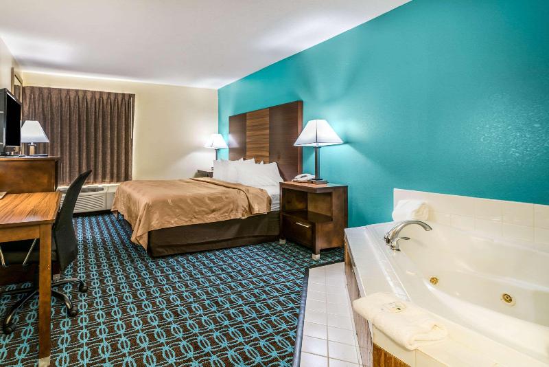 Quality Inn Loudon-Concord image
