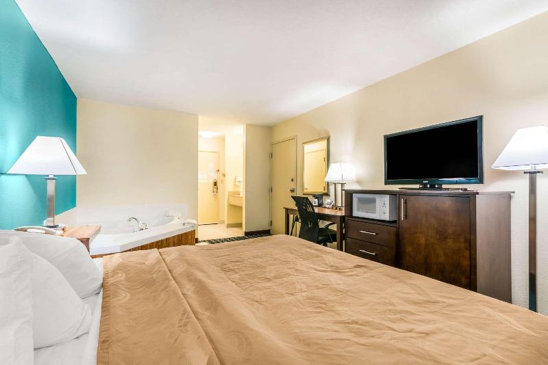 Quality Inn Loudon-Concord image