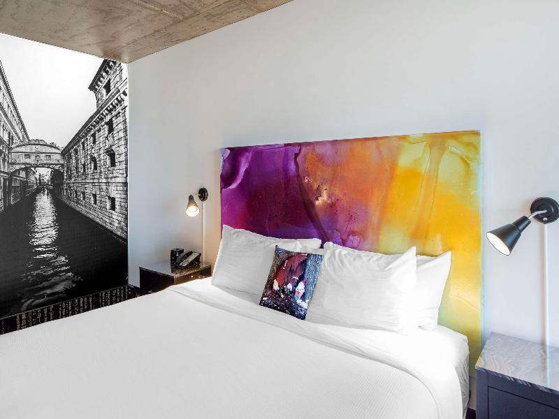 Lorenzo Hotel Dallas Tapestry Collection by Hilton image