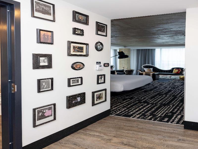 Lorenzo Hotel Dallas Tapestry Collection by Hilton image