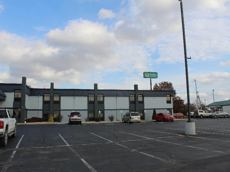 Suites Muncie I-69 image