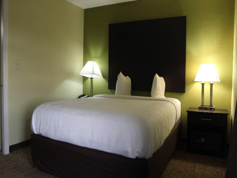 Suites Muncie I-69 image
