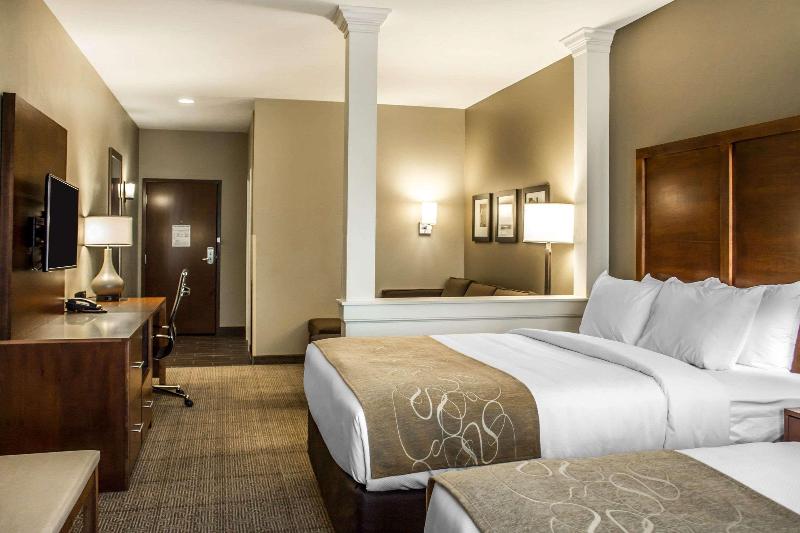 Comfort Suites Hartville-North Canton image