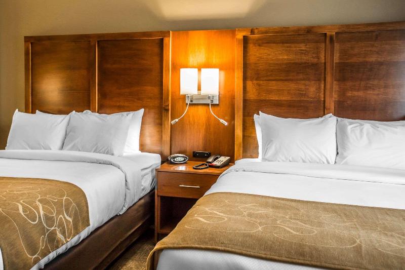 Comfort Suites Hartville-North Canton image