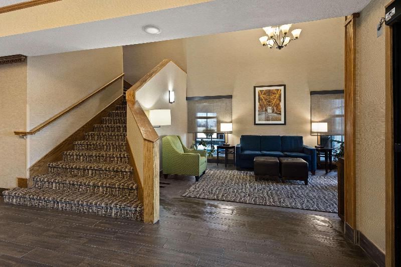 Comfort Inn Huntington Near University image