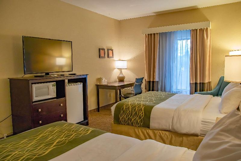 Comfort Inn Huntington Near University image
