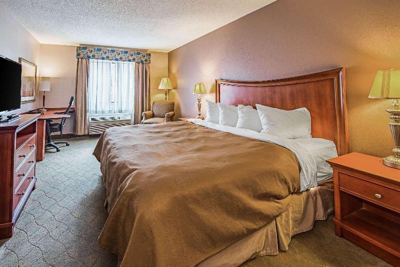 Bed room