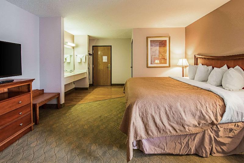 Bed room