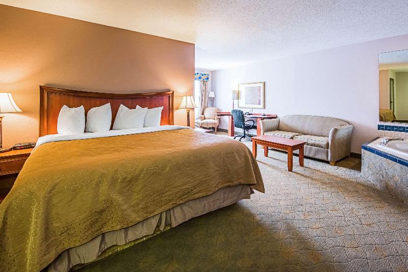 Bed room