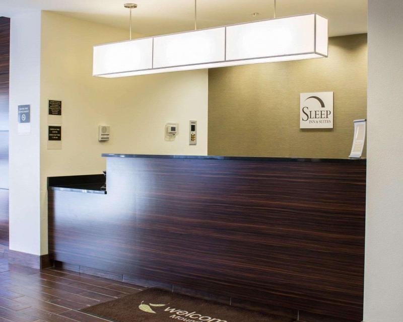 Sleep Inn & Suites Moundsville image