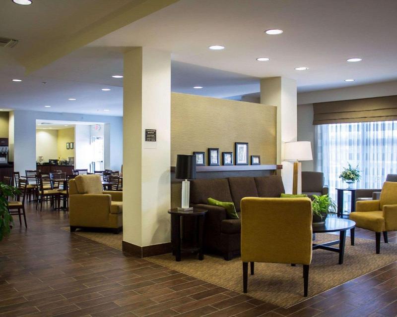 Sleep Inn & Suites Moundsville image