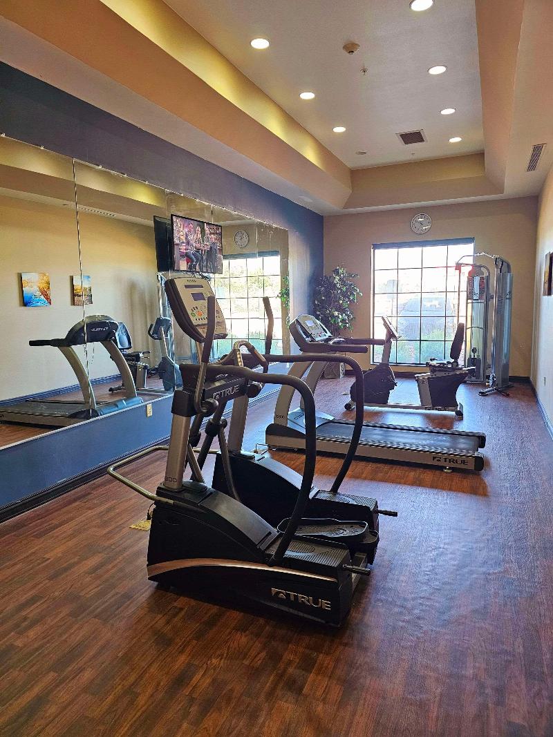 Comfort Inn & Suites Independence image