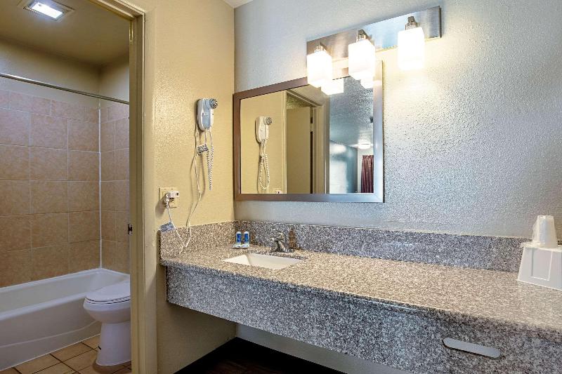 Rodeway Inn St George North - Near Pioneer Park image