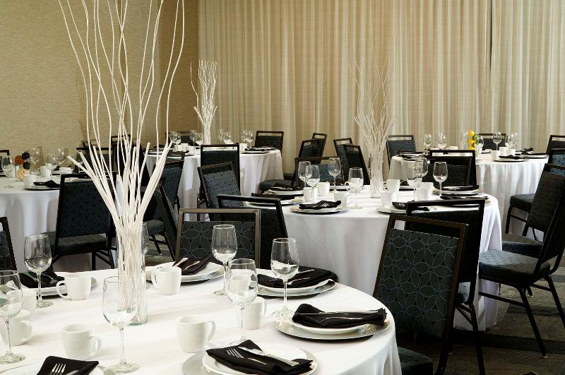 Cambria Hotel Phoenix - Chandler Fashion Center image