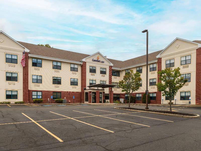 Comfort Inn Danvers- Boston image