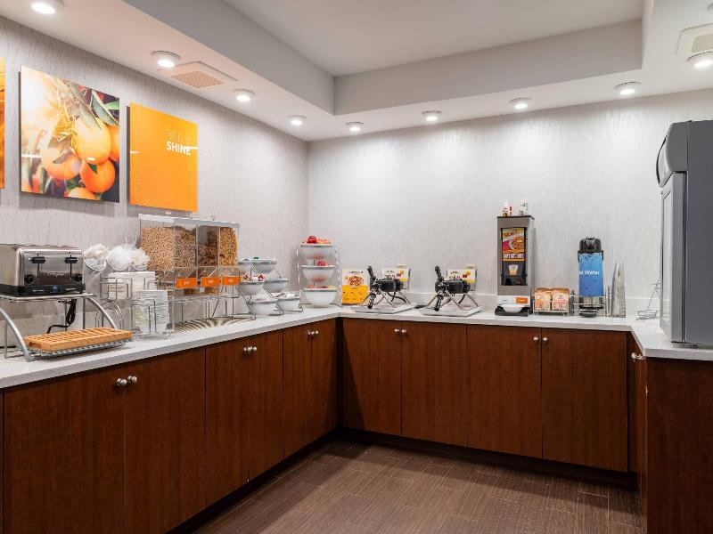 Comfort Inn Danvers- Boston image