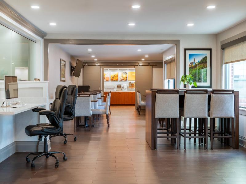 Comfort Inn Danvers- Boston image
