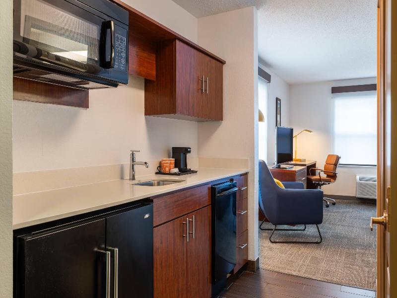 Comfort Inn Danvers- Boston image