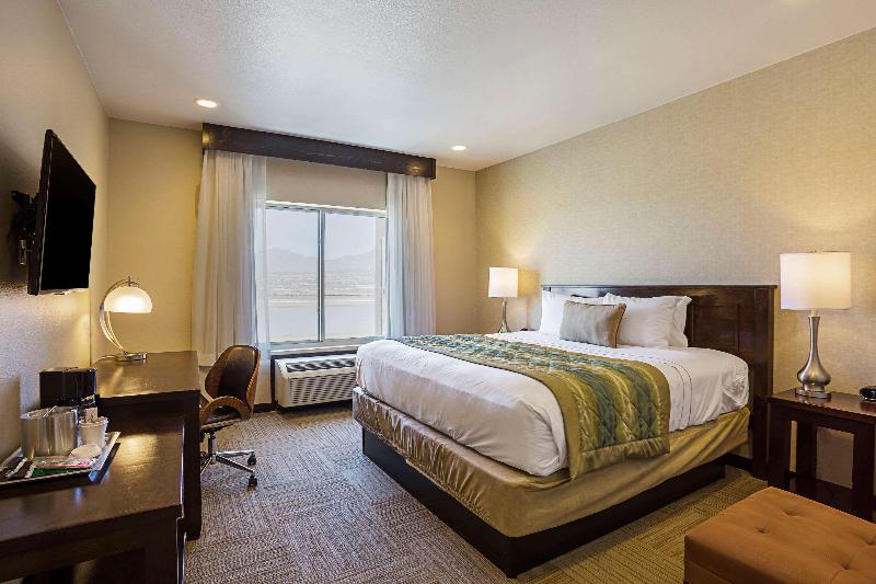 The Hotel at Sunland Park Casino, Ascend Hotel Col image