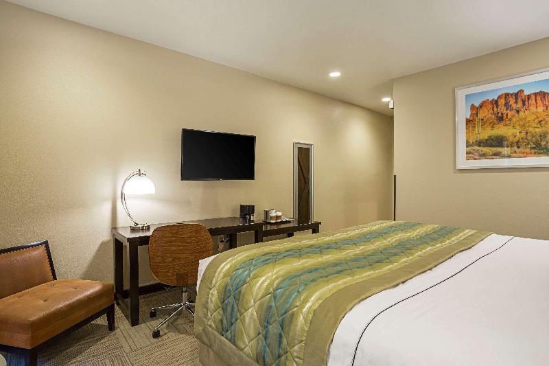 The Hotel at Sunland Park Casino, Ascend Hotel Col image