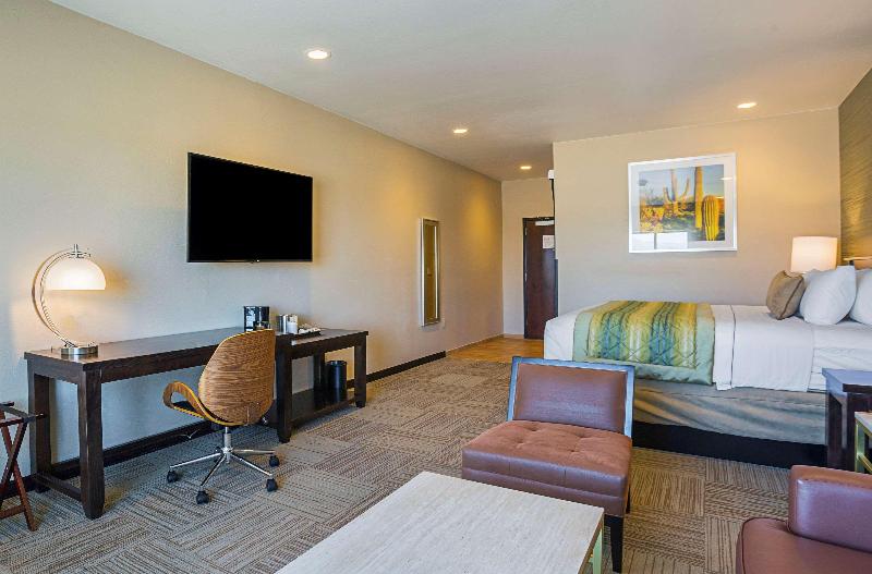 The Hotel at Sunland Park Casino, Ascend Hotel Col image