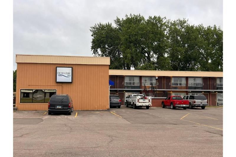 Devils Lake Inn OYO Devils Lake Regional Airport image