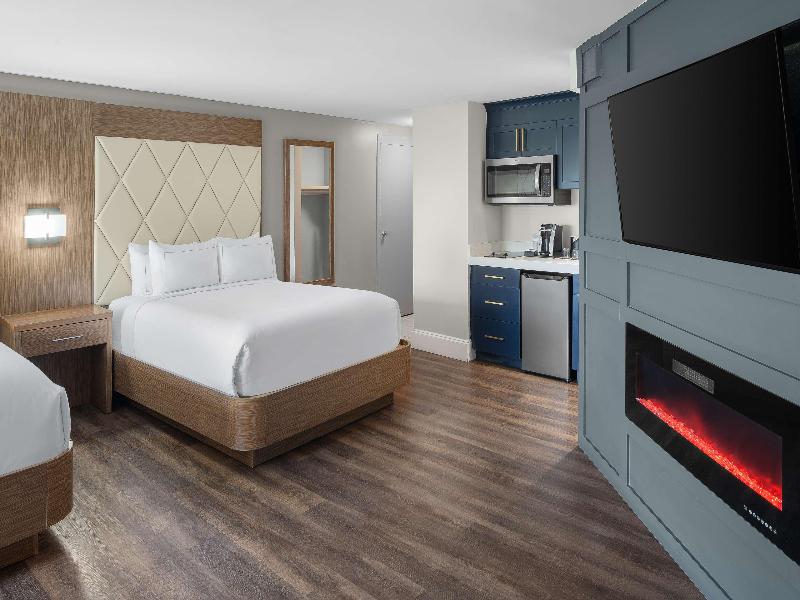 DoubleTree by Hilton Hilton Head Island image