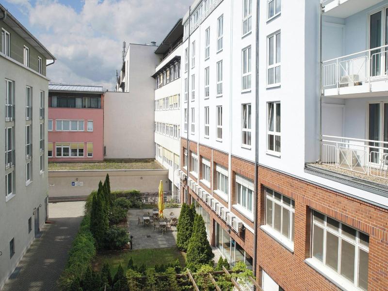 Courtyard Dresden image