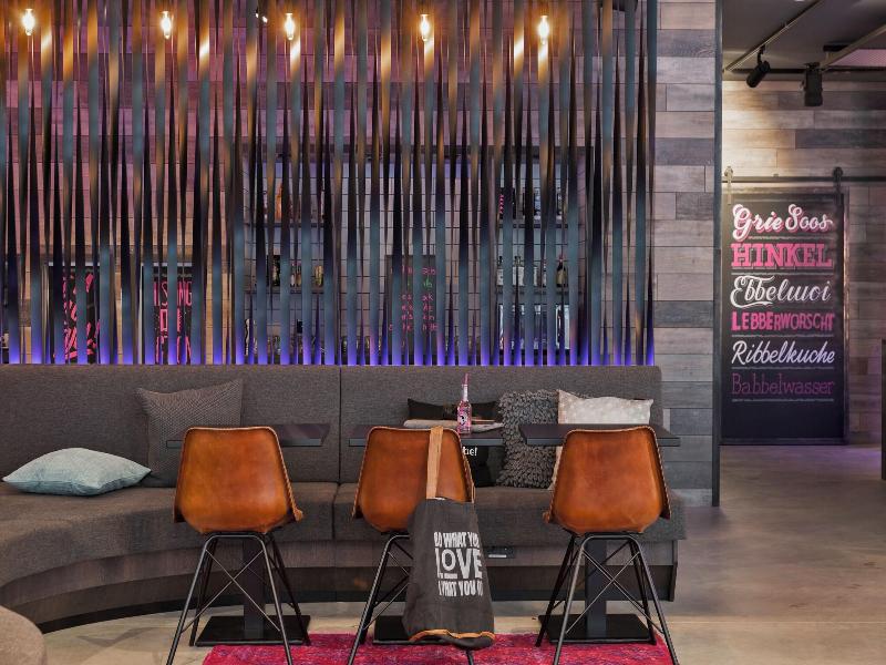 Moxy Frankfurt East image