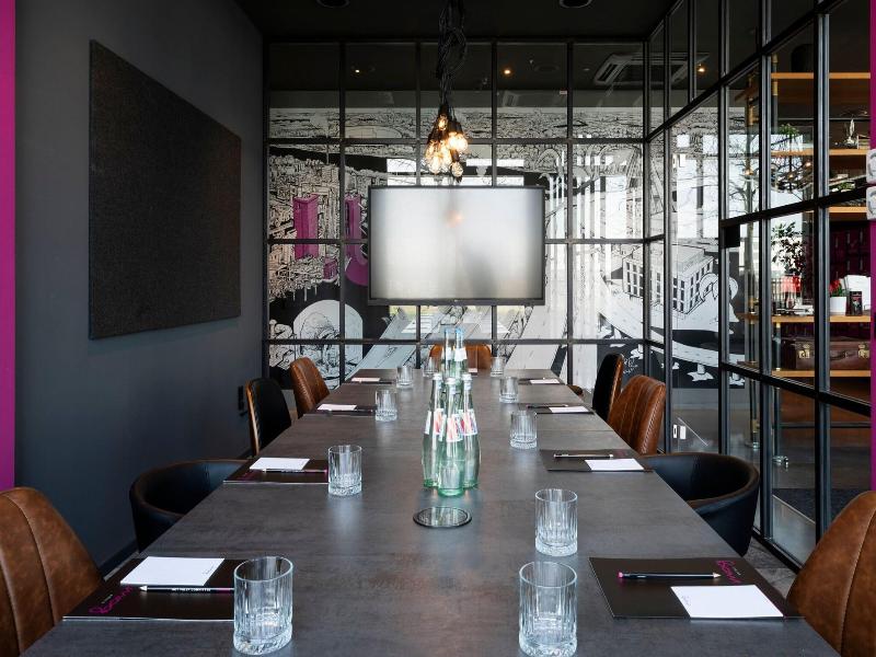 Moxy Ludwigshafen image